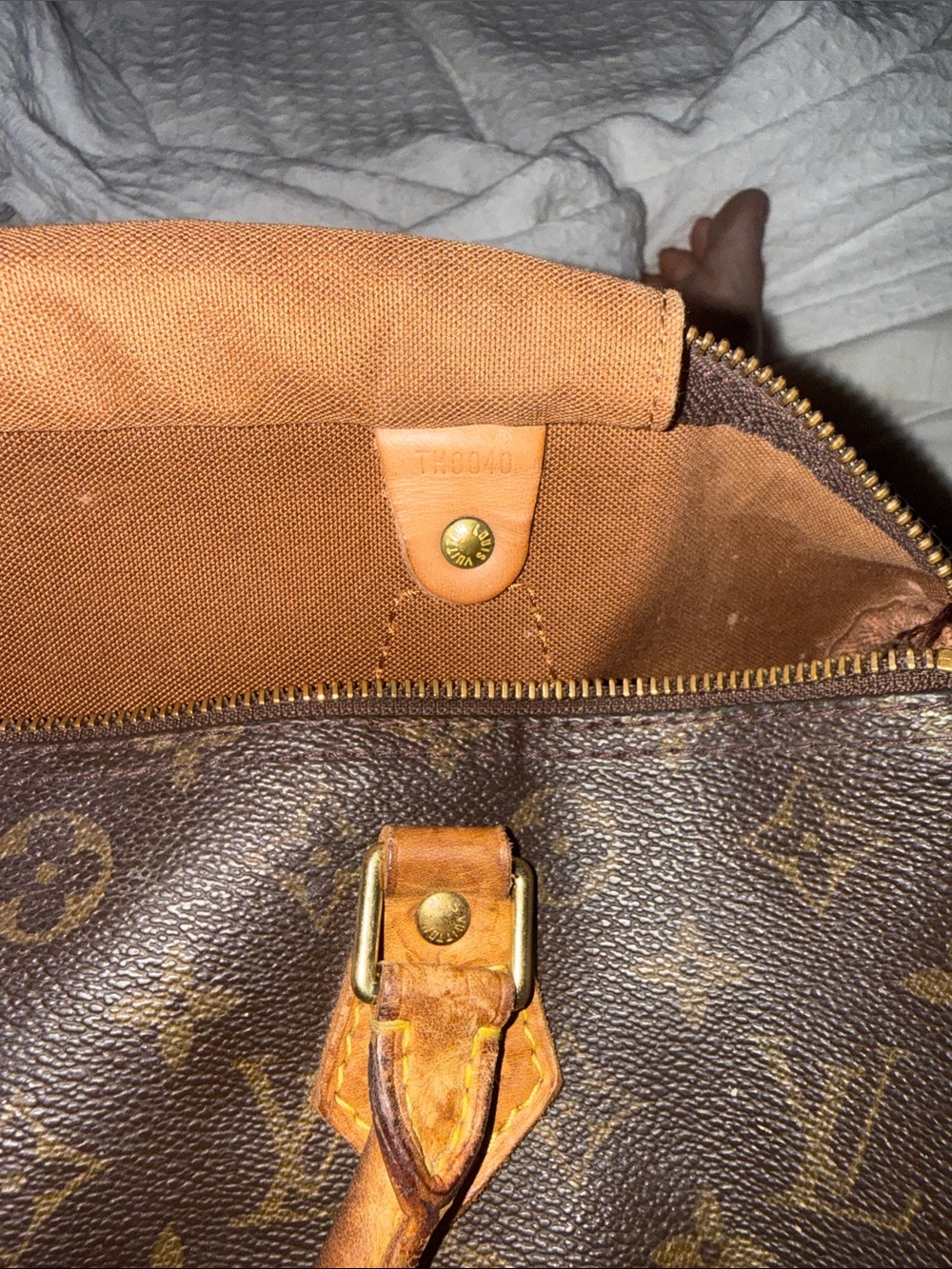 AUTHENTIC Vintage Louis Vuitton Leather Iconic Speedy 30 luxury bag- Circa 2000 - Picture 10 of 10